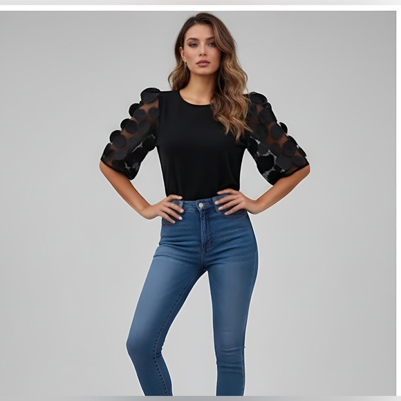 Mesh Appliques Puff Sleeve Blouse Black - Picture 4 of 9